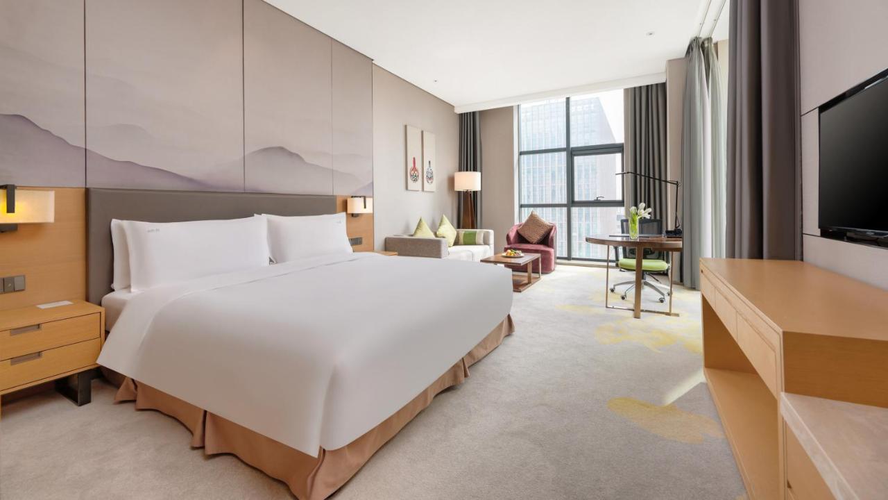 Holiday Inn Baoji Central By Ihg Exterior foto